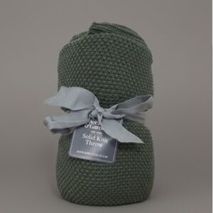 NEW! Better Homes & Garden Chunky Knit Throw NWT